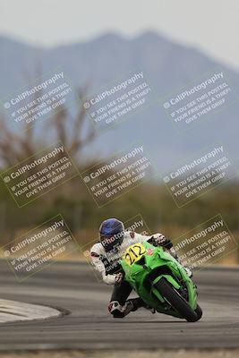 media/Nov-15-2025-Race Pace (Sat) [[8de605a2d8]]/Verified Riders/Turn 3 (925am)/